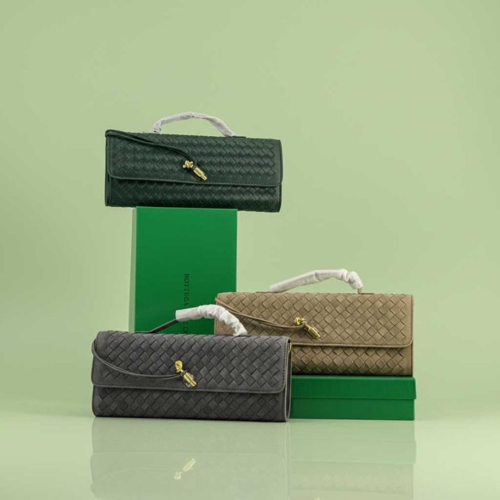 Bottega Veneta Long Andiamo Clutch