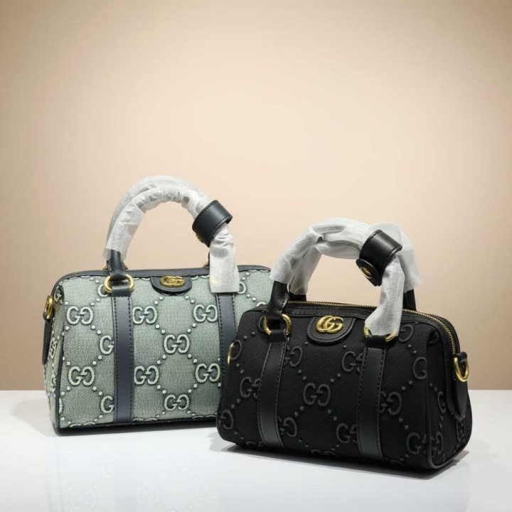 Gucci GG Matelassé mini bag